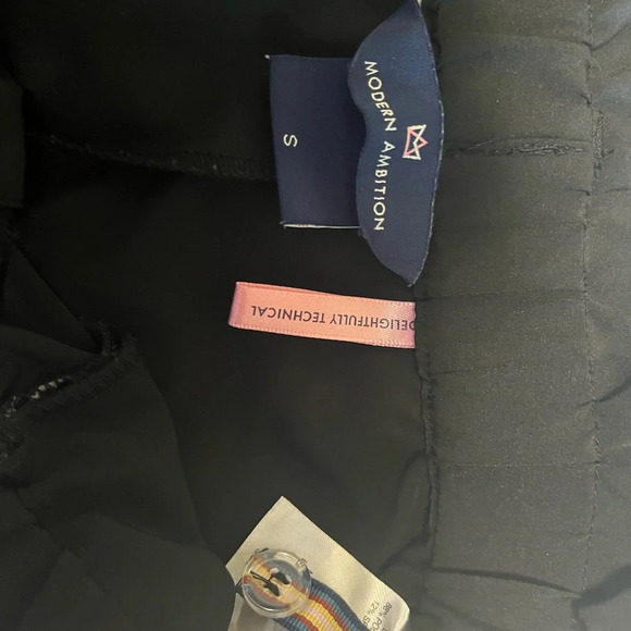 Modern Ambition Black Slacks - Picture 7 of 8